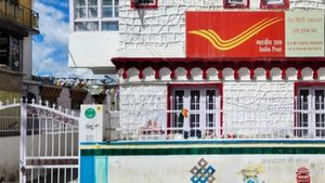 செப்.1 முதல் இந்திய தபால் துறையில் அதிரடி மாற்றம்.. ஸ்பீட் போஸ்டுடன் இணைந்த பதிவு தபால்..!! 