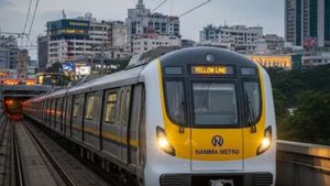 பெங்களூரு மக்களுக்கு அடுத்த குட் நியூஸ்.. மெட்ரோவின் மஞ்சள் பாதை 4-வது ரயில் விரைவில் வருகிறது.!!