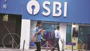  SBI வங்கியில் அக்கவுண்ட் இருக்கா..? இனி இந்த சேவை உங்களுக்கு ஃப்ரீ.!!