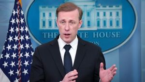 அமெரிக்க பிராண்ட் உலக கழிப்பறையில்.. டிரம்ப் வரியால் இந்தியா சீனாவை நாடும்.. முன்னாள் NSA எச்சரிக்கை