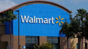  வால்மார்ட்டின் உள்ளே நடக்கும் சர்ச்சைகள்.. H1B விசா வைத்திருக்கும் இந்தியர்களுக்கு ஆபத்தா?