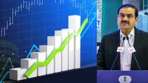 செபியின் அறிவிப்பால் ஒரே நாளில் ரூ.46,000 கோடி லாபம்!! கொண்டாட்டத்தில் கௌதம் அதானி!!