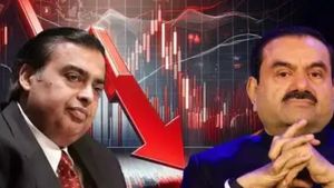 டொனால்ட் டிரம்ப் அறிவித்த 50% வரி.. அம்பானி டூ அதானி கோடீஸ்வர குடும்பங்களுக்குப் புதிய சிக்கல்!.