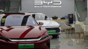 டெஸ்லாவுக்கு மேலும் சிக்கல்!! மெகா திட்டத்துடன் இந்திய சந்தையில் கால்பதிக்கிறது சீனாவின் BYD!!