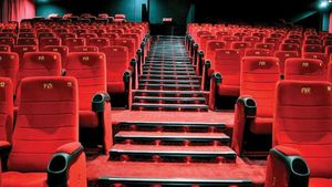 மக்களே இனி எல்லா வாரமும் சினிமாக்கு போகலாம்!! டிக்கெட் கட்டணங்கள் குறைப்பு!!