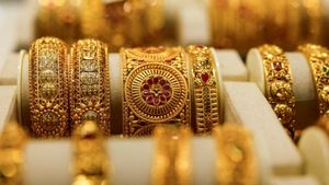 ஆகஸ்ட் மாதத்தில் ஆட்டிப்படைத்த தங்கம்.. செப்டம்பரில் குறையுமா? இன்றைய விலை என்ன தெரியுமா?