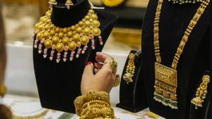 நகைப்பிரியர்களுக்கு இன்று நல்ல நேரம்.. சவரனுக்கு ரூ.720 சரிந்த தங்கம்.!!