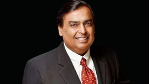  முகேஷ் அம்பானிக்கு ஜாக்பாட்.. ஸ்டார் டெலிவிஷன், ஜியோ ஸ்டார் நிறுவனங்களுடன் இணைகிறது.!!