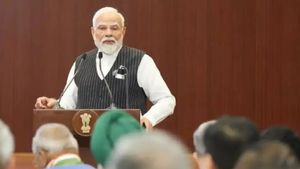 இந்தியாவின் பொருளாதார வளர்ச்சிக்கு ஜிஎஸ்டி சீர்திருத்தங்கள் ஏன் முக்கியம்? பிரதமர் மோடி விளக்கம்..!!