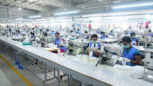 திருப்பூரை ஆட்டிப்படைக்கும் டிரம்ப்-ன் வரி விதிப்பு.. கேள்விகுறியாகும் ஏராளமான ஊழியர்களின் நிலை.!!