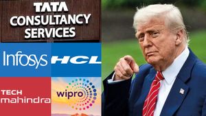 H1B விசா: ஓவர்நைட்டில் டிரம்ப்-ன் அந்தர் பல்டி.. பயமுறுத்தி காரியத்தை சாதிக்கும் சாணக்கிய புத்தி..!