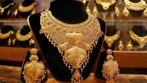 தங்கம் விலை செம ஷாக்.. ஒரு கிராம் 11 ஆயிரம் தாண்டியது..!