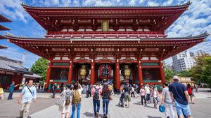 அமெரிக்காவ விட்டுத்தள்ளுங்க ரூ.5,000 இருந்தா இந்த நாட்டுல நிரந்தர குடியுரிமை கிடைக்கும்!!