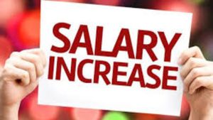 ஊழியர்களே 2026ஆம் ஆண்டு இந்த துறையில தான் அதிக சம்பள உயர்வு இருக்குமாம்! உங்க வேலையும் இதுல இருக்கா?