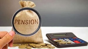  ஓய்வூதிய த்திற்கு முன் ரூ.1 கோடி பெற வேண்டுமா? இத முதல்ல படிங்க.!!