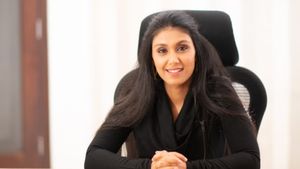 இந்திய பணக்காரர்கள் பட்டியலில் 3ஆம் இடம்.. யார் இந்த ரோஷ்னி நாடார்? அசர வைக்கும் சொத்து மதிப்பு..!!