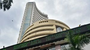 அக்டோபர் 2 காந்தி ஜெயந்தி.. பங்குச் சந்தை இன்று செயல்படுமா? முதலீட்டாளர்களே கவனிங்க.!