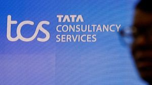 TCS 52 வாரக் குறைந்த அளவை நெருங்குகிறது.. ரூ.2,890க்கும் கீழ் சரியும் என ஆய்வாளர்கள் எச்சரிக்கை!