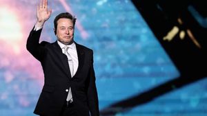 உலக வரலாற்றில் புதிய சாதனை.. டெஸ்லா CEO எலான் மஸ்கிற்கு 1 டிரில்லியன் டாலர் சம்பளம் தர ஒப்புதல்..!!