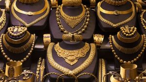 தங்கம் வாங்க இதுவே நல்ல நேரம்.. சவரனுக்கு ரூ.1,520 அதிரடி குறைவு: 2 நாட்களில் ரூ.2,800 சரிவு!