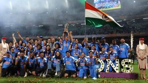 சரித்திர வெற்றிக்கு சன்மானம்.. முதல் உலகக் கோப்பையை வென்ற மகளிர் அணிக்கு ரூ.51 கோடி பரிசு..!!