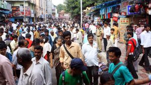 இந்தியர்கள் தலையில் ரூ.15.7 லட்சம் கோடி கடன் சுமை!! ரிசர்வ் வங்கியின் அறிக்கையில் வெளிவந்த உண்மை!!