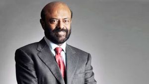 இந்தியாவின் டாப் 10 நன்கொடையாளர்கள் யார்? மீண்டும் முதலிடத்தில் ஷிவ் நாடார்.. ரூ.2,708 கோடியாம்..!