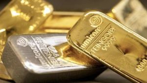 ஒரே ஆண்டில் 50% லாபம்.. தங்கம், வெள்ளி ETF-களில் அசுர வளர்ச்சி.. டாப் ஃபண்டுகள் எவை..?