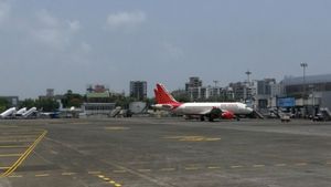 காற்றில் கரைந்த கனவு.. ஆடம்பரம் இருக்கு.. அத்தியாவசியம் இல்லையே.. பூட்டியே கிடக்கும் புதிய Airports!