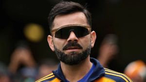 கிரிக்கெட்டை விட பிசினஸில் அதிகம் சம்பாதிக்கும் விராட் கோலி.. 11 நிறுவனங்களில் முதலீடு.!!