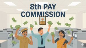 8ஆவது சம்பள கமிஷன்: இரண்டு மடங்காக உயர்கிறதா அரசு ஊழியர்களின் சம்பளம்?