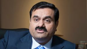 அதானி-யின் அடுத்த மெகா திட்டம்.. ரூ.1.35 லட்சம் கோடி முதலீடு.. இப்போ அதானி பங்குகளை வாங்கலாமா..?