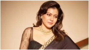 பல கோடி சொத்து.. விதவிதமான சொகுசு கார்கள்.. தனுஷ் பட நடிகையின் சொத்து மதிப்பு எவ்வளவு தெரியுமா?