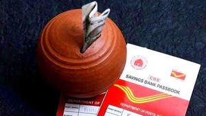 போஸ்ட் ஆபீஸ்ல இப்படி முதலீடு செஞ்சா மாசா மாசம் உங்க அக்கவுண்ட்ல பணம் வந்துட்டே இருக்கும்!!