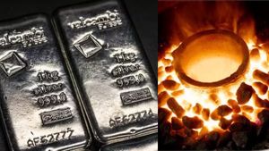 வெள்ளி விலை 15000 ரூபாய் சரிவு.. மீண்டும் ஷாக்.. அப்போ தங்கத்தின் நிலை என்ன..?