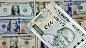 ரூபாய் மதிப்பு புதிய வரலாற்று சரிவு.. ஆர்பிஐ, பெட் முடிவுகளுக்கு பின்பும் இப்படியா நடக்கணும்..? #USD #INR