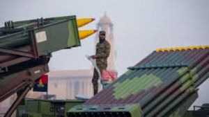 அதிகரிக்கும் புவிசார் பதற்றங்கள்: பாதுகாப்பு துறைக்கு கூடுதல் நிதி ஒதுக்குமா மத்திய அரசு?