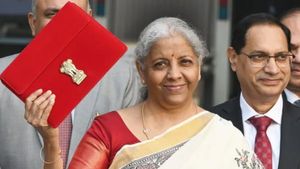 பட்ஜெட்-ல் காத்திருக்கும் சர்ப்ரைஸ்.. ஓரே திட்டத்தில் 8 கோடி பேருக்கு பலன்.. நிர்மலா சீதாராமன் முடிவு என்ன..?!