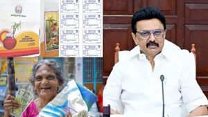 பொங்கல் பரிசு தொகை: முதலிடத்தில் சென்னை, கடைசி இடத்தில் பெரம்பலூர்..!! இந்த கணக்கு புதுசா இருக்கே!!