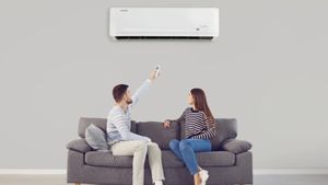 சுட்டெரிக்கும் வெயில்!! ஏசி வாங்குற பிளான் இருக்கா? தள்ளி போடாதீங்க!! சீக்கிரமே விலை ஏற போகுது!!