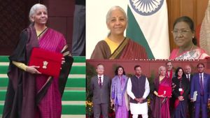 காஞ்சிபுரம் பட்டு புடவை உடுத்தி பட்ஜெட் தாக்கல்!! நிர்மலா சீதாராமனின் புடவை தேர்வு சொல்வது என்ன?