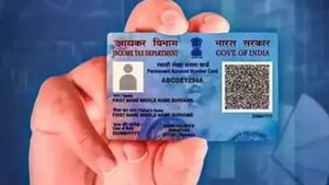 பான் கார்டு விதியில் புதிய மாற்றம்.. முதல்ல இதை படிங்க.. நிர்மலா சீதாராமன் அறிவித்த புது ரூல்ஸ்..!!