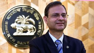 RBI: ரெப்போ வட்டி விகிதம் குறைய வாய்ப்பு இருக்கா..? உண்மை நிலவரம் என்ன..?