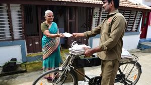Post Man அடிப்படை சம்பளம் ரூ.1 லட்சமாக உயர்கிறதா? 8ஆவது சம்பள கமிஷன் அப்டேட்