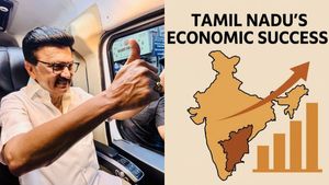 உழைப்பால் உயரும் தமிழ்நாடு..!! தமிழர்களே சல்யூட்..!! புள்ளி விவரத்தோட மத்திய அரசே சொல்லிடுச்சி