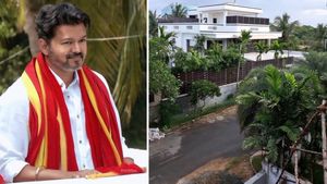 600 கோடி சொத்து.. 100+ தொகுதிகளில் முன்னிலை.. வெற்றிக் கனியைப் பறிக்குமா தமிழக வெற்றிக் கழகம்?