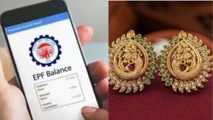 தங்கமா அல்லது EPF-ஆ? ரூ.1 லட்சம் முதலீட்டுக்கு எதில் அதிக லாபம்? உங்க பணத்தை எங்கு போட்டால் டபுள் ஆகும்? 
