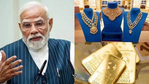 தங்கம் மீதான இறக்குமதி வரியை உயர்த்தியதால் புதிய சிக்கல்..! என்ன செய்ய போகிறது மோடி அரசு?