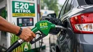 E20 பெட்ரோல் பிரச்சனைக்கு விடிவுகாலம்.. மத்திய அரசு அறிவிப்பால் மக்கள் ஹேப்பி!