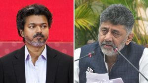 2047க்கு குறிவைக்கும் கர்நாடக அரசு.. 5 துறை, 3 டிரில்லியன் டாலர் டார்கெட்.. தமிழ்நாடு உடன் போட்டி! 